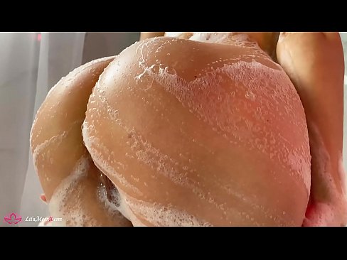 ❤️ Bruneta masturbuje kundu vibrátorem až k intenzivnímu orgasmu ve sprše ❤❌ Super sex u cs.pornodil.ru ☑