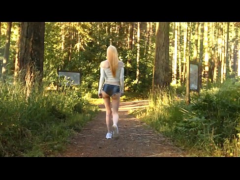 ❤️ Krásná žena se pohybuje pomalu, ne nahé video ❤❌ Super sex u cs.pornodil.ru ☑